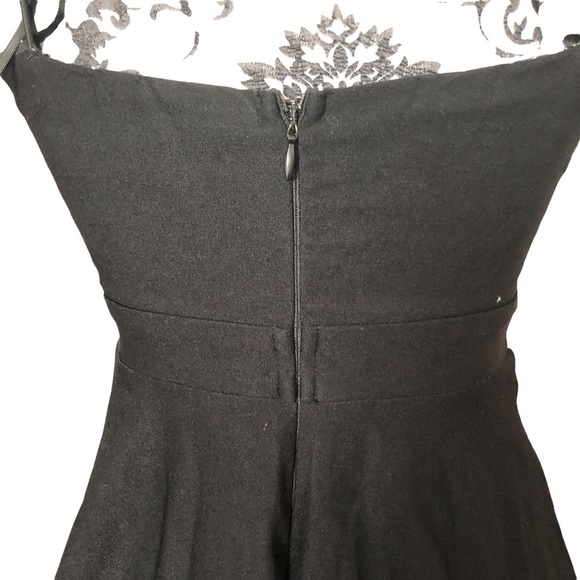 Chelsea Black Dress - Picture 11 of 16